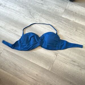 Victoria Secret bikini top size 36 D